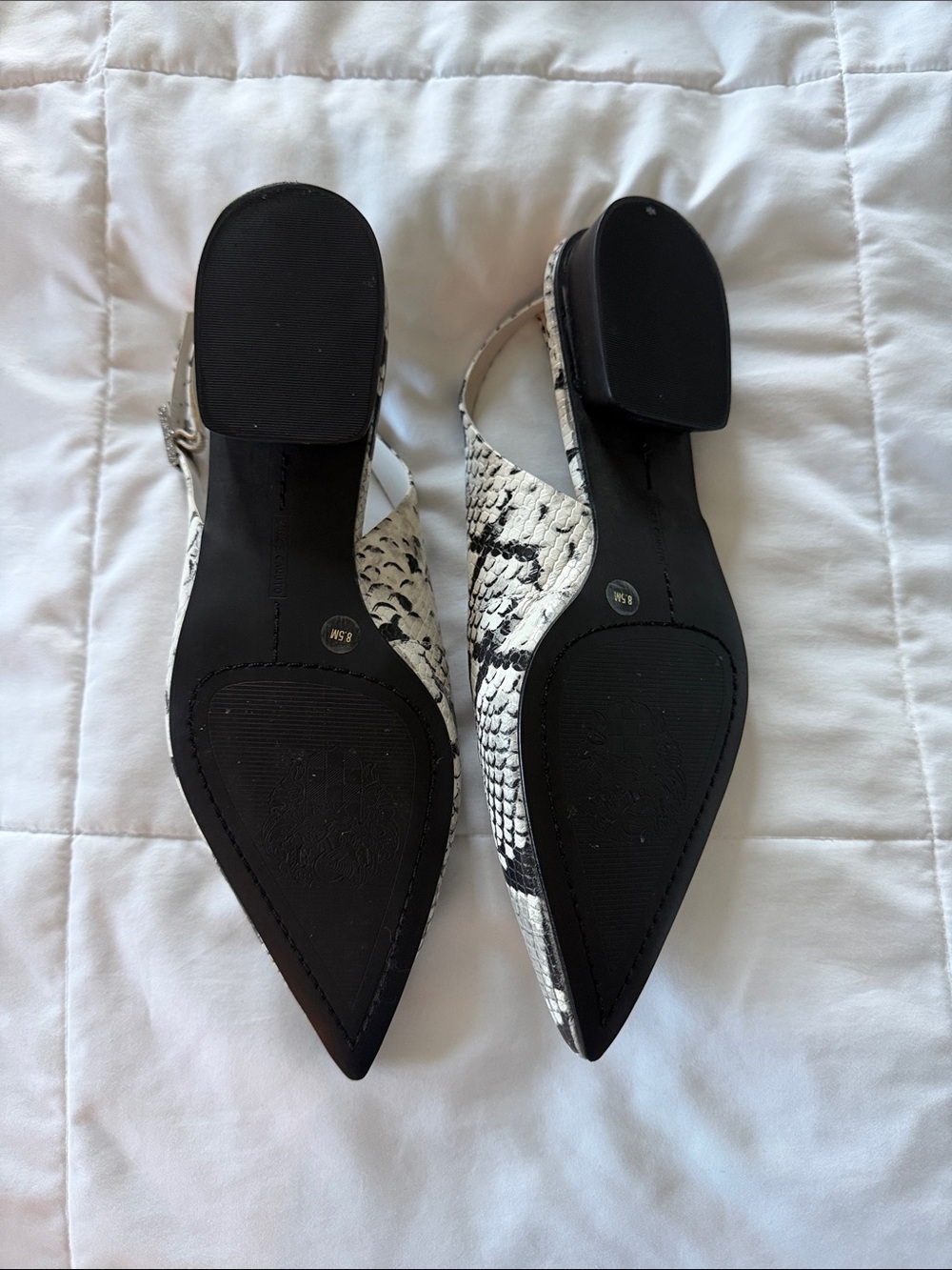 Vince Camuto Black & White Snake-Print Slingback Pointed Pumps - Picture 2 of 2